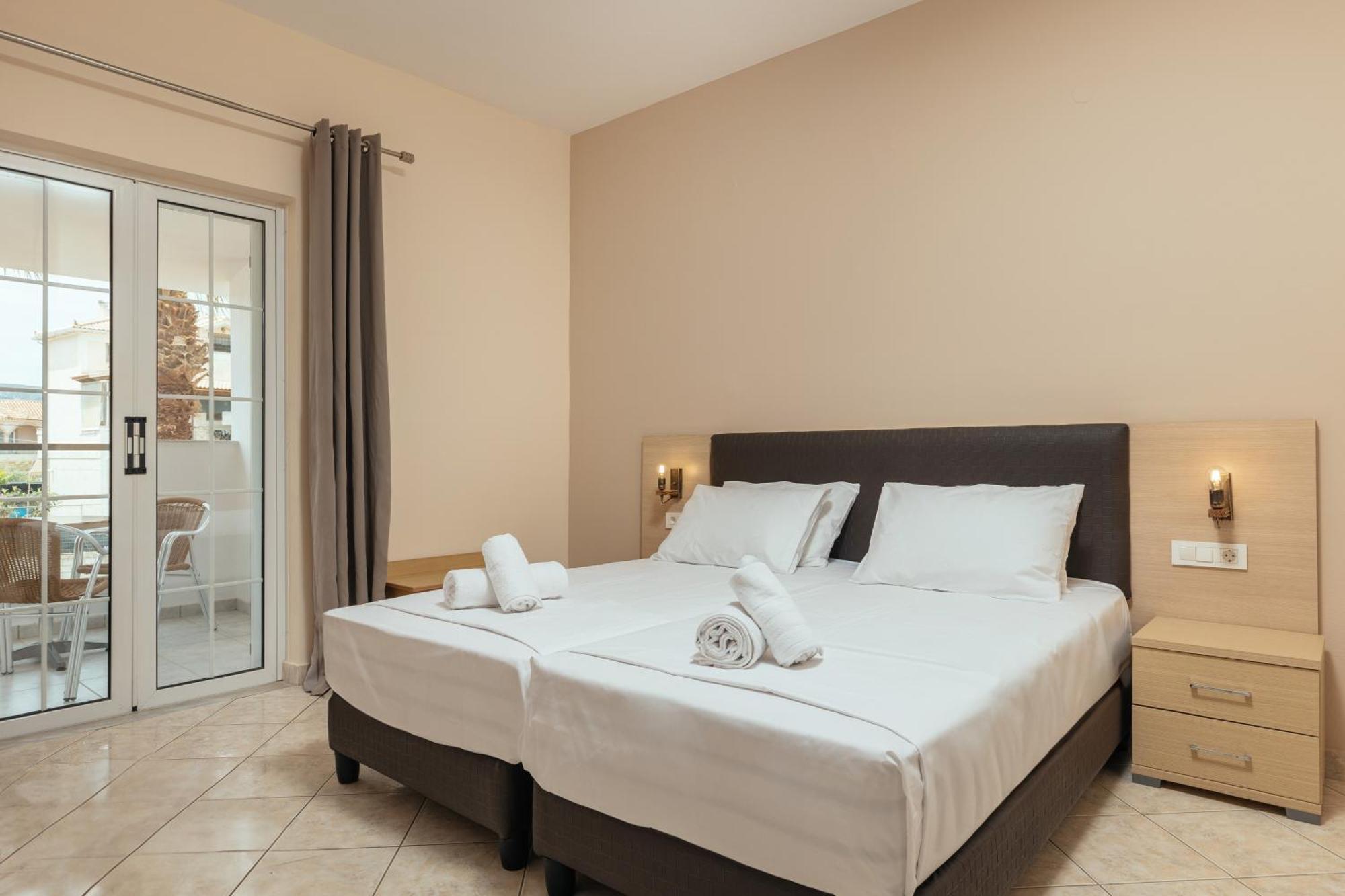 Yakinthos Hotel Laganas Dış mekan fotoğraf