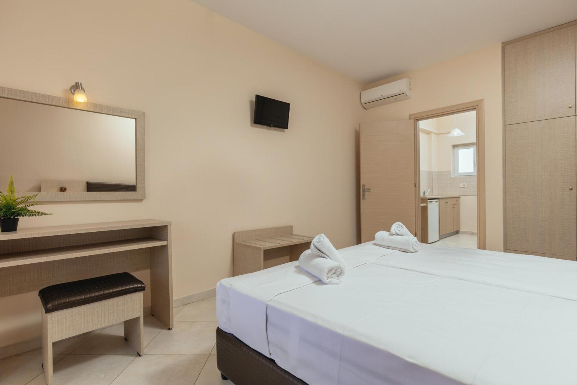 Yakinthos Hotel Laganas Dış mekan fotoğraf
